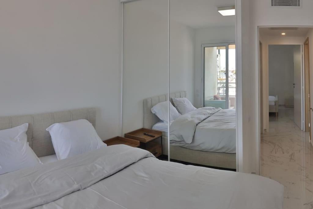 Appartamento Port Azur Vallauris Esterno foto